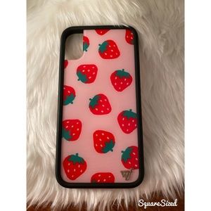 Wildflower Strawberry iPhone X Case